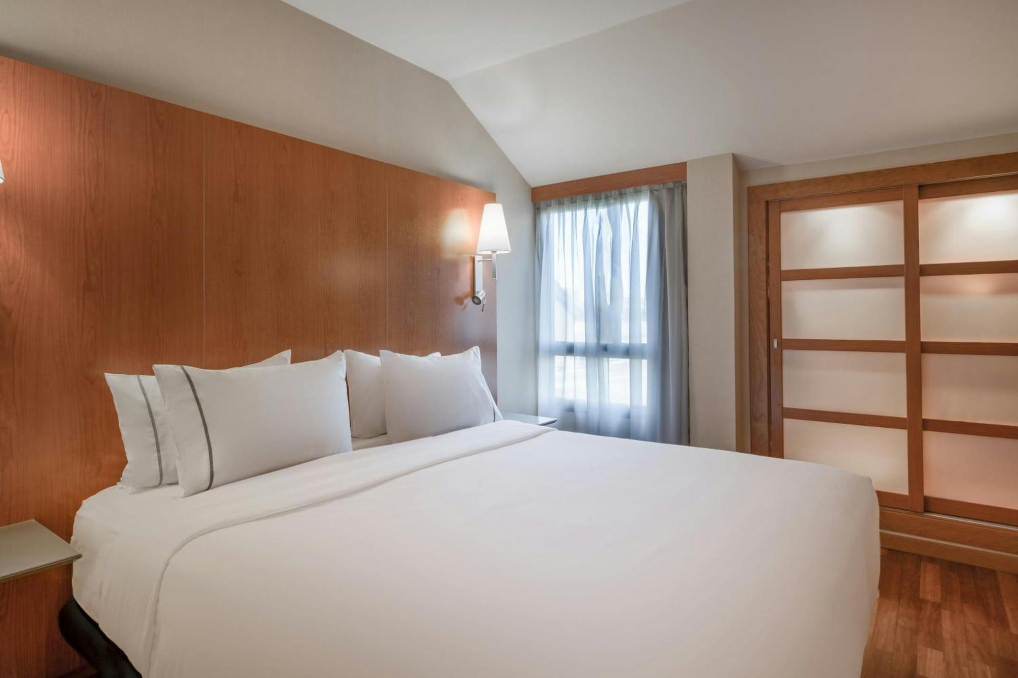 Ac Hotel Palencia By Marriott Zewnętrze zdjęcie
